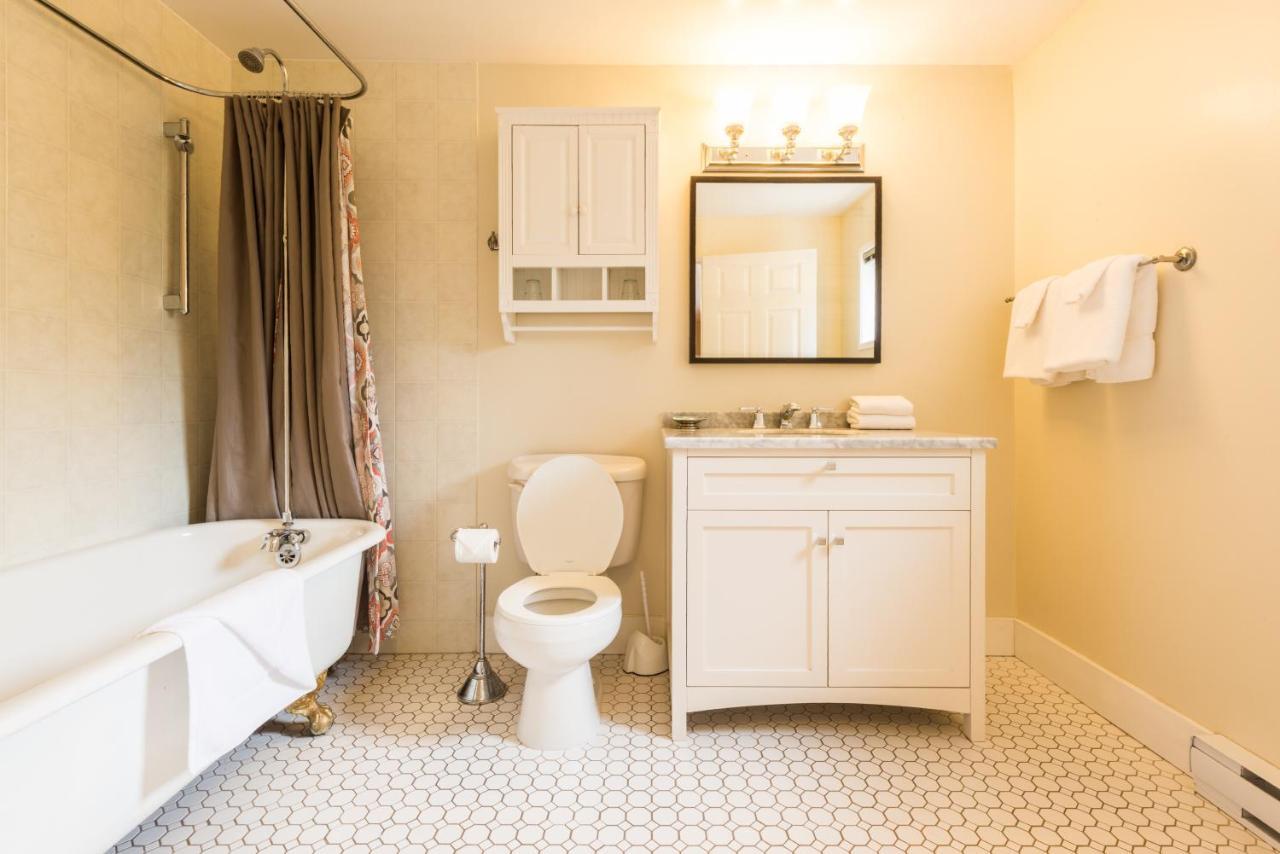 Ocean Island Garden Suites Victoria Exterior foto